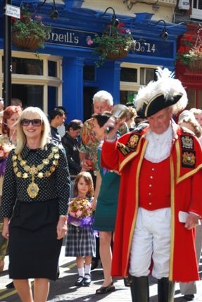 Covent Garden Piazza - Mayor Of Westminster & Town Cryer In Covent Garden