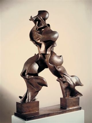 Futurism - Umberto Boccioni, Unique Forms of Continuity in Space 1913, cast 1972 © Tate. Photo: Tate Photography