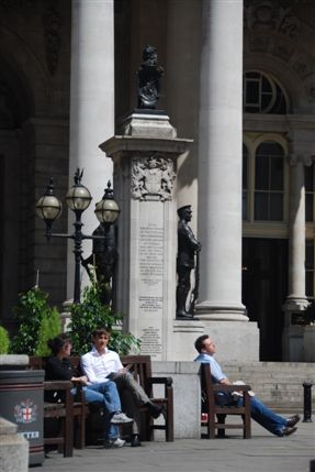 The Royal Exchange - Royal Exchange, Small Square Outside Portico