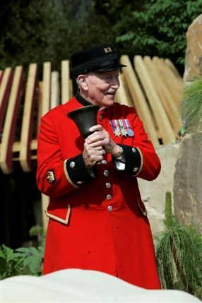 RHS Chelsea Flower Show - Chelsea pensioner, photo by Jon Enoch/RHS