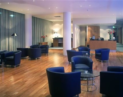 Crowne Plaza Docklands