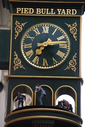 Neals Yard - Pied Bull Yard Clock