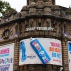 Shaftesbury Theatre hotels title=