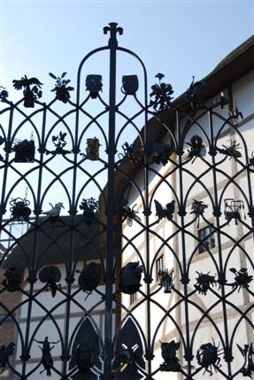 Shakespeare's Globe Exhibition and Tour - Globe Theatre Gates