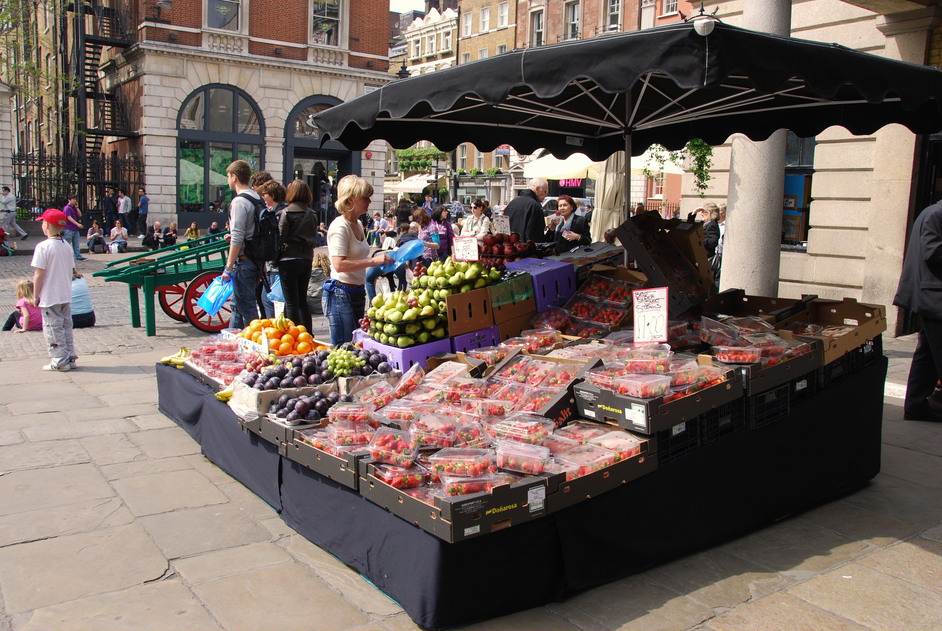 Covent Garden - Covent Garaden Fruit Stall