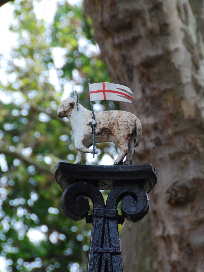 Inns of Court and Royal Courts of Justice - Middle & Inner Temple Grounds
