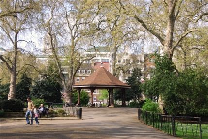 Lincoln's Inn Fields - Lincoln's Inn Fields