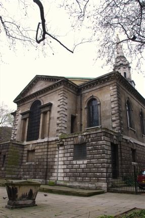 St-Giles-In-The-Fields - St Giles-in-the-Fields Exterior