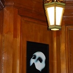 Her Majesty's Theatre hotels title=