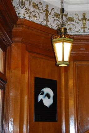 Her Majesty's Theatre - Her Majesty's Theatre Box Office