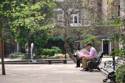 Inns of Court and Royal Courts of Justice - Middle & Inner Temple Grounds