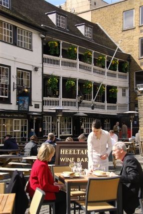 National Trust: George Inn, The George Inn Yard - The George Inn Courtyard