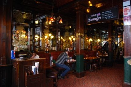 The Salisbury - The Salisbury Interior