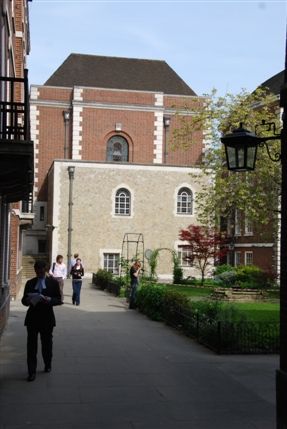 Inns of Court and Royal Courts of Justice - Middle & Inner Temple Grounds