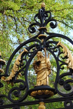 St Andrew's Church - St Andrew's Church Holborn Gateway