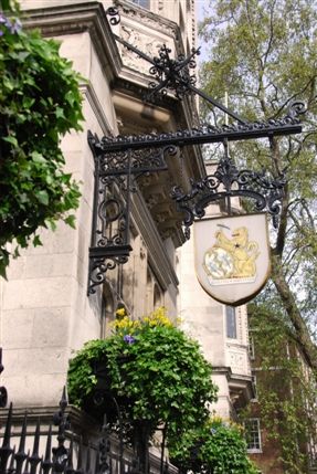 Inns of Court and Royal Courts of Justice - Middle & Inner Temple Grounds