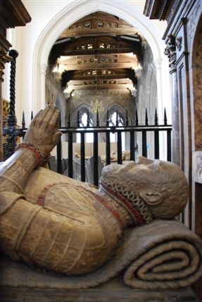 St Helen's Church, Bishopsgate - St Helen's Bishopsgate Interior