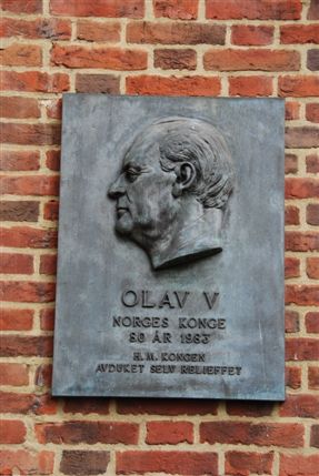Norwegian Church and Seamen's Mission - King Olav V Plaque