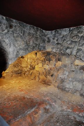 All Hallows by the Tower - Roman Pavement In The Crypt Of All Hallows