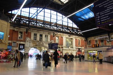 Victoria Railway Station - Victoria Railway Station