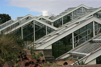 Kew Gardens (Royal Botanic Gardens) - The Princess of Wales Conservatory Kew Gardens (Royal Botanic Gardens) - The Princess of Wales Conservatory