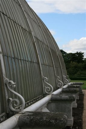 Kew Gardens (Royal Botanic Gardens) Kew Gardens (Royal Botanic Gardens)