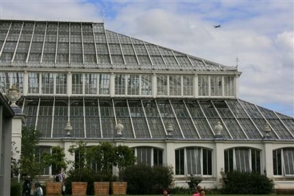 Kew Gardens (Royal Botanic Gardens) - Temperate House Kew Gardens (Royal Botanic Gardens) - Temperate House