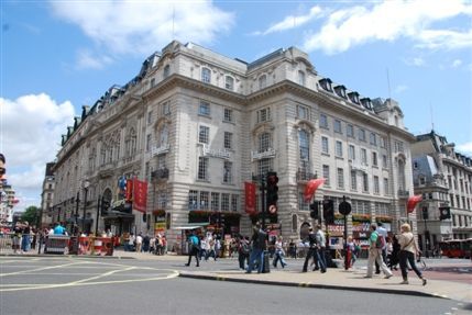 Lillywhite's - Lillywhites Exterior