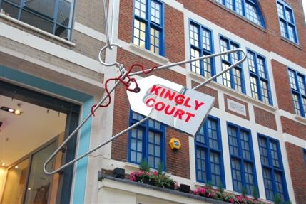 Kingly Court