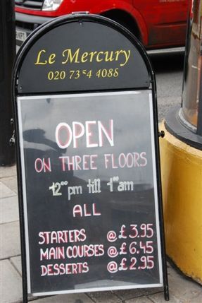 Le Mercury Le Mercury