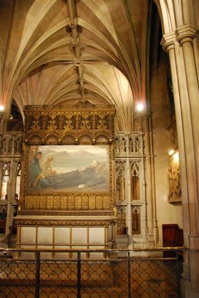 Kinnerton Place South - Immaculate Conception Interior