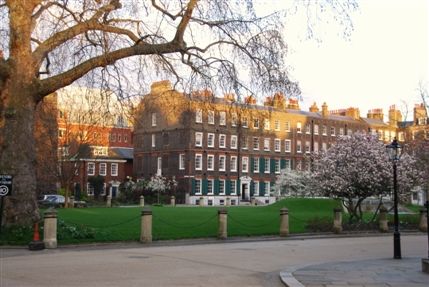 Lincoln's Inn Fields - Lincoln's Inn