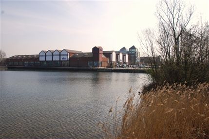 Surrey Quays Shopping Centre - Surrey Quays Shopping Centre
