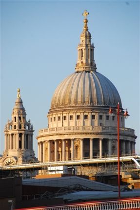 Blackfriars Bridge - View Of St Paul's