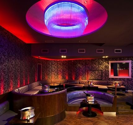 Aura Mayfair