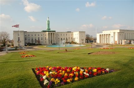 Hoe Street - Walthamstow Town Hall