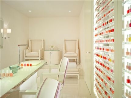The Dorchester Spa - Manicure & Pedicure Room