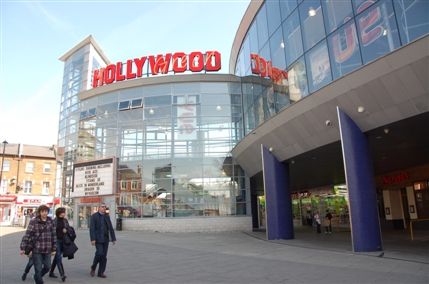 Showcase Wood Green In London Nearby Hotels Shops And Restaurants Londontown Com