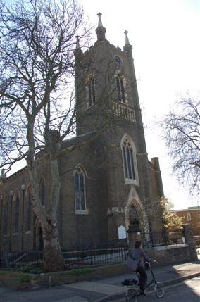 St Peter's De Beauvoir St Peter's De Beauvoir
