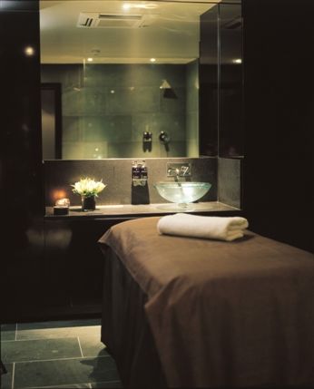 May Fair Spa - May Fair Spa - Treatment Room
