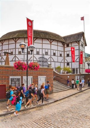 Shakespeare's Globe Exhibition and Tour - by Pawel Libera