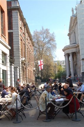 Paternoster Square - Paul Bakery/Cafe Paternoster Square - Paul Bakery/Cafe