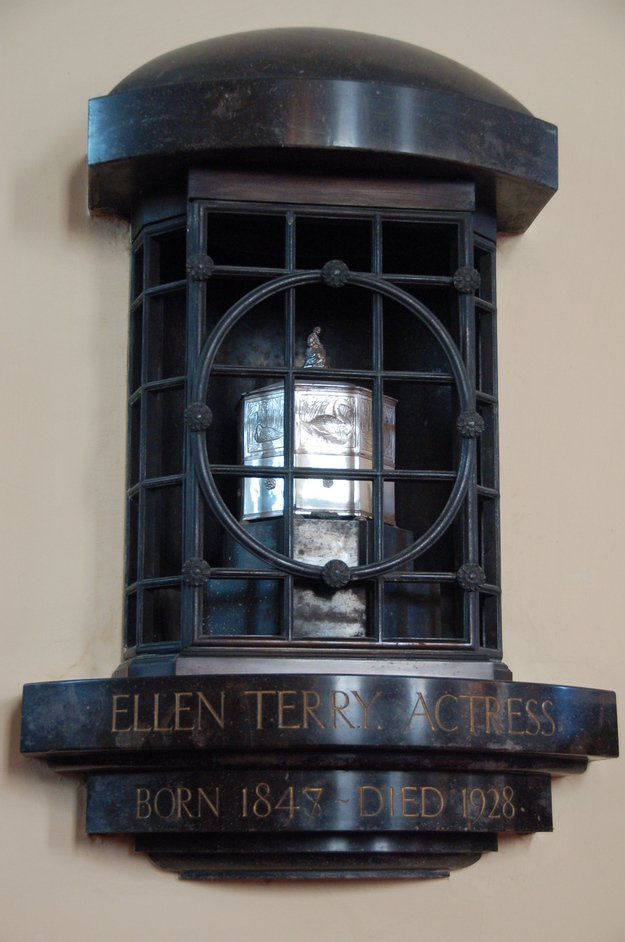 St Paul's Covent Garden - Ellen Terry's Ashes
