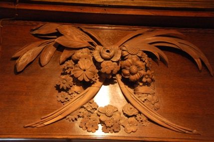 St Paul's Covent Garden - Wreath of limewood carved by the 17th century carver Grinling Gibbons
