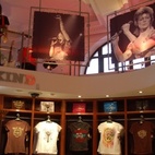 Hard Rock Cafe hotels title=