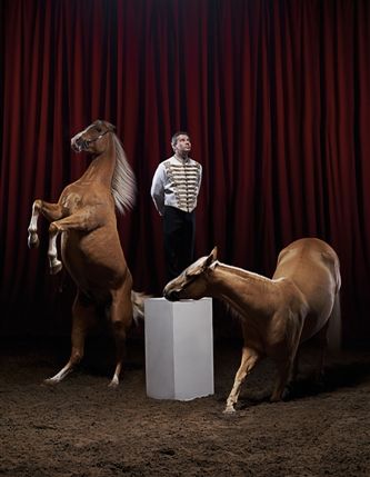 Zippos Circus - Tom Roberts and horses, photo by Phil Fisk Zippos Circus - Tom Roberts and horses, photo by Phil Fisk