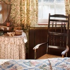 Emery Walker's House at 7 Hammersmith Terrace hotels title=