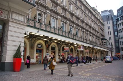 Charing Cross Railway Station