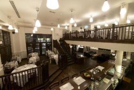 Rivington Bar & Grill
