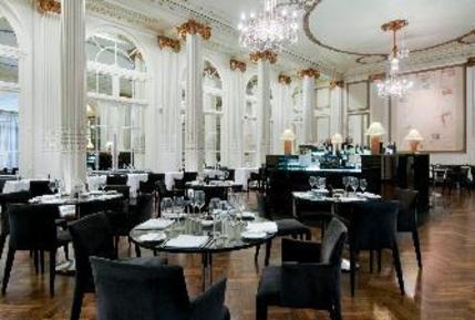 Homage at The Waldorf Hilton